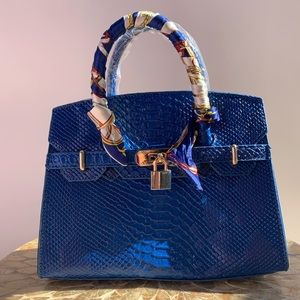 Blue snake purse